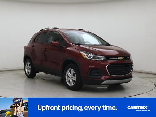 Red 2022 Chevrolet Trax LT