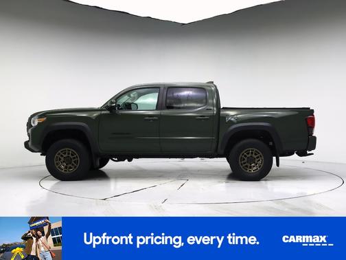 Green 2022 Toyota Tacoma SR5