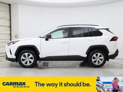 2020 Toyota RAV4 LE