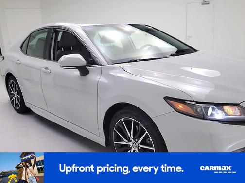 Gray 2022 Toyota Camry Hybrid SE