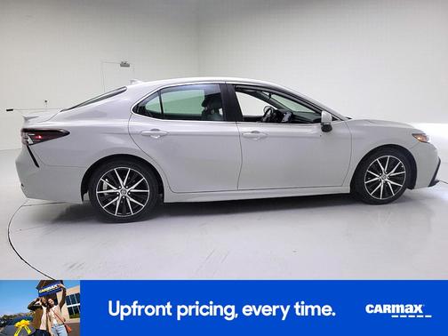 Gray 2022 Toyota Camry Hybrid SE