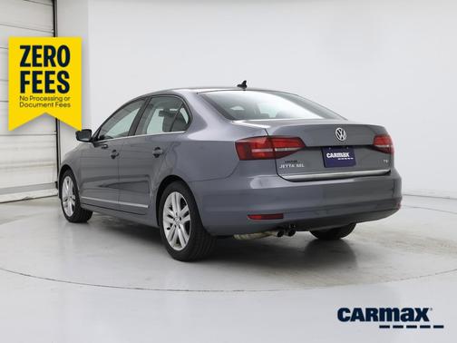 Gray 2017 Volkswagen Jetta SEL