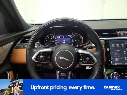 2022 Jaguar XF R-Dynamic SE