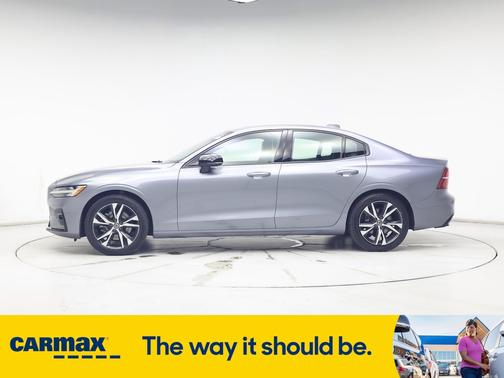 2019 Volvo S60 T5 R-Design