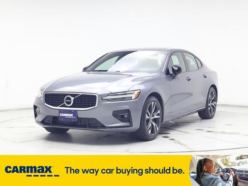 2019 Volvo S60 T5 R-Design