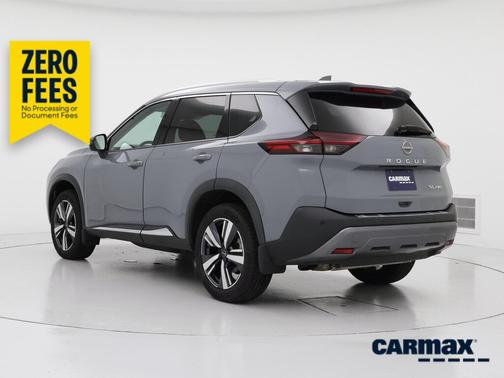 Gray 2023 Nissan Rogue SL