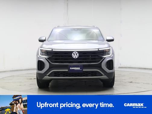 2024 Volkswagen Atlas Cross Sport SE w/Tech