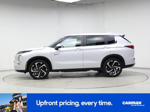 2023 Mitsubishi Outlander PHEV SE