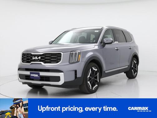 Silver 2025 Kia Telluride S