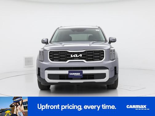 Silver 2025 Kia Telluride S