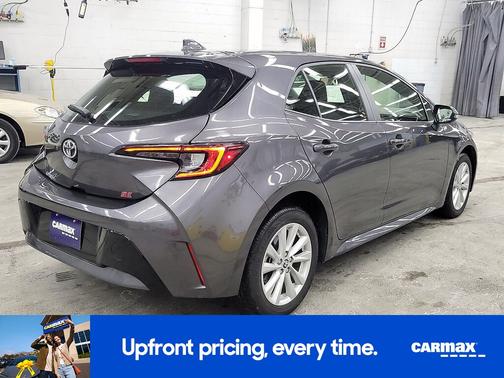 2025 Toyota Corolla Hatchback SE