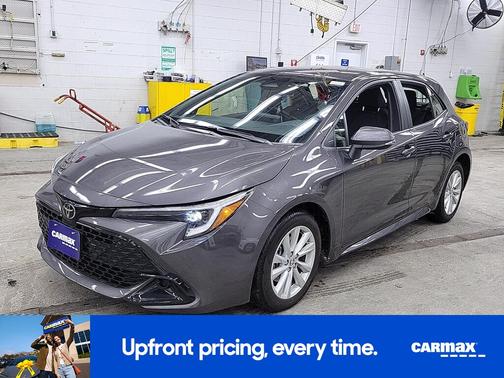 2025 Toyota Corolla Hatchback SE