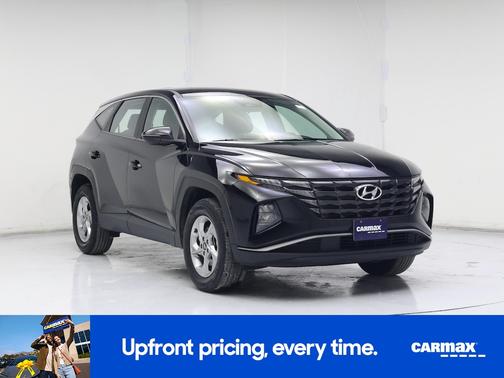 2022 Hyundai TUCSON SE