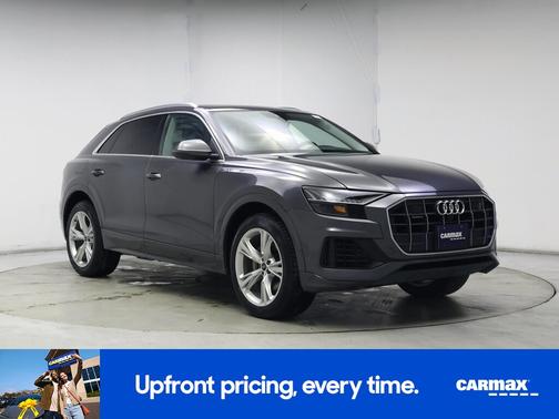 2021 Audi Q8 Premium Plus