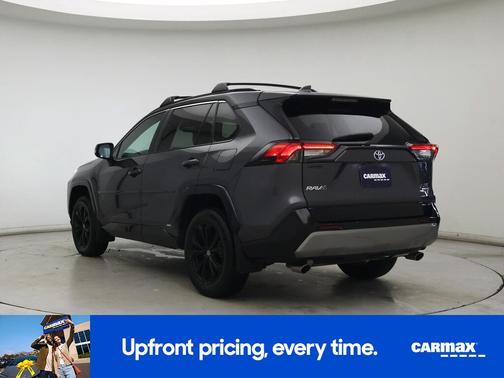 2022 Toyota RAV4 Hybrid SE