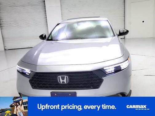 Silver 2025 Honda Accord SE