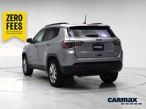Silver 2022 Jeep Compass Latitude Lux