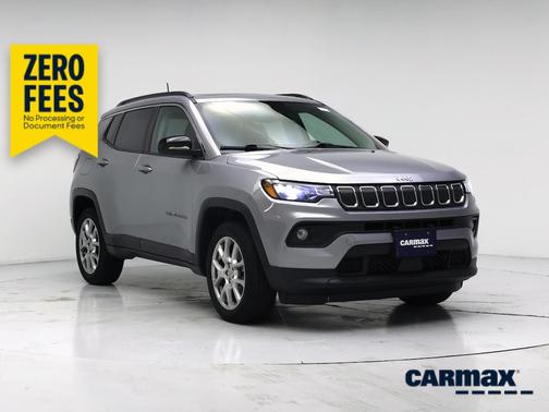 Silver 2022 Jeep Compass Latitude Lux
