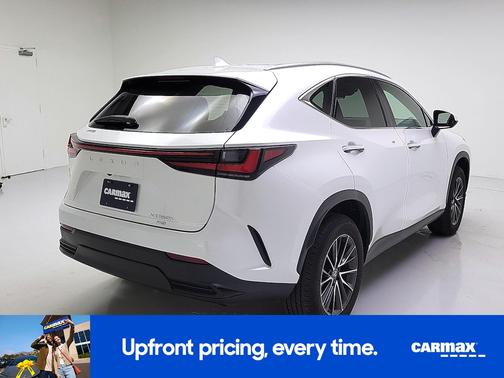White 2025 Lexus NX 350h Luxury