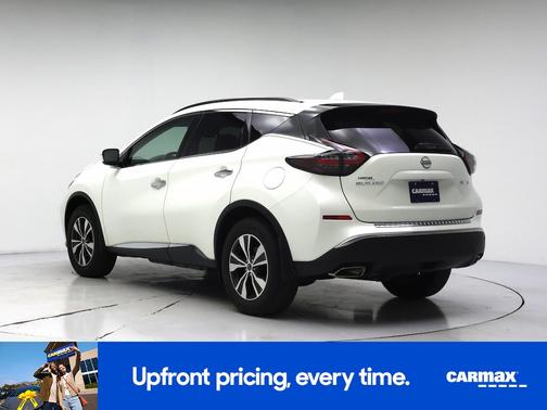 White 2023 Nissan Murano SV