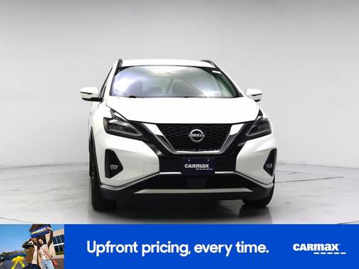 White 2023 Nissan Murano SV