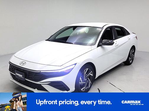 White 2025 Hyundai ELANTRA SEL Sport