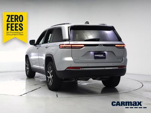 Silver 2024 Jeep Grand Cherokee Limited