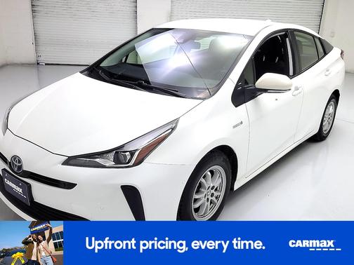 2021 Toyota Prius LE