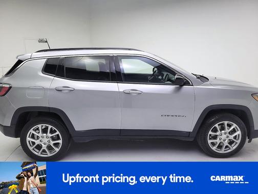 2023 Jeep Compass Latitude Lux