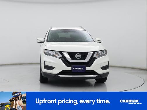 White 2020 Nissan Rogue SV