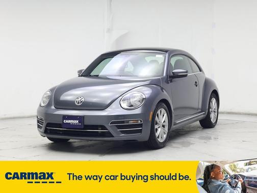 2018 Volkswagen Beetle SE