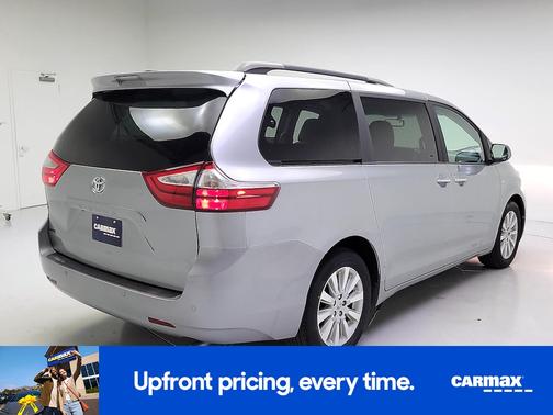2016 Toyota Sienna XLE