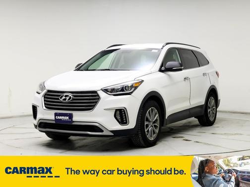 2017 Hyundai SANTA FE SE