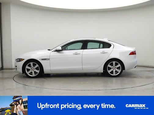 2017 Jaguar XE Prestige