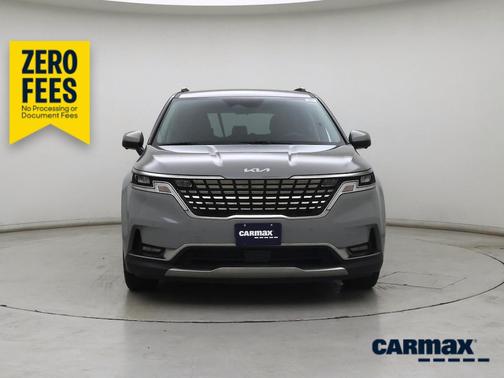 Gray 2024 Kia Carnival SX