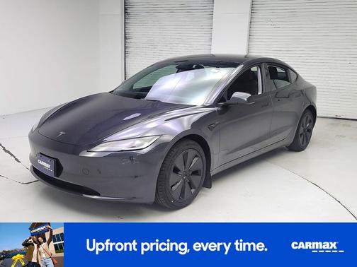 Gray 2025 Tesla Model 3 Long Range
