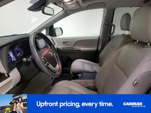 2020 Toyota Sienna XLE