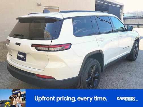 White 2023 Jeep Grand Cherokee L Altitude