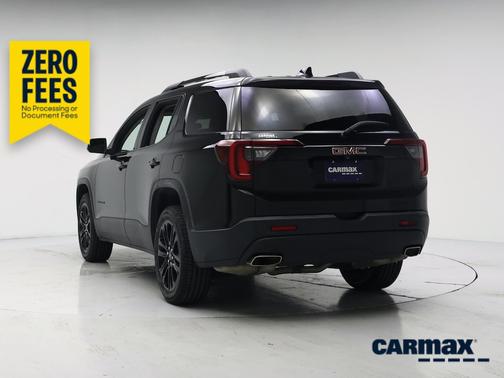 Black 2022 GMC Acadia SLE