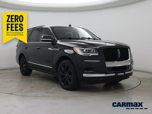 Green 2023 Lincoln Navigator Black Label