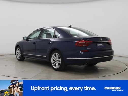 2018 Volkswagen Passat SEL Premium