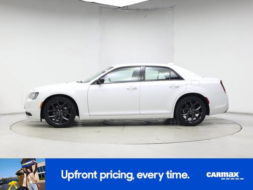 2023 Chrysler 300 Touring