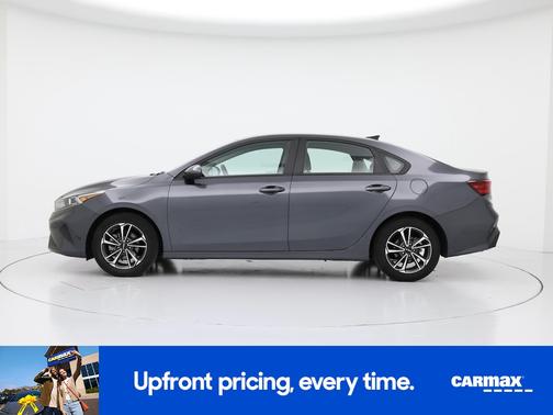 Gray 2024 Kia Forte LXS