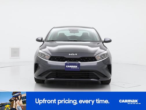 Gray 2024 Kia Forte LXS