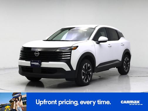White 2025 Nissan Kicks SV