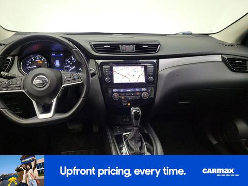 Gray 2020 Nissan Rogue Sport SL