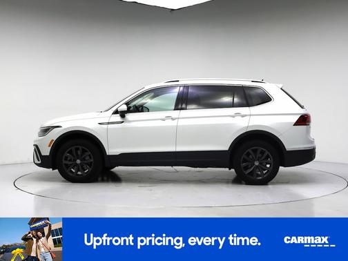 White 2023 Volkswagen Tiguan SE