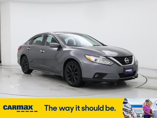 2017 Nissan Altima SV