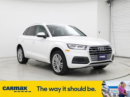 2020 Audi Q5 Premium Plus