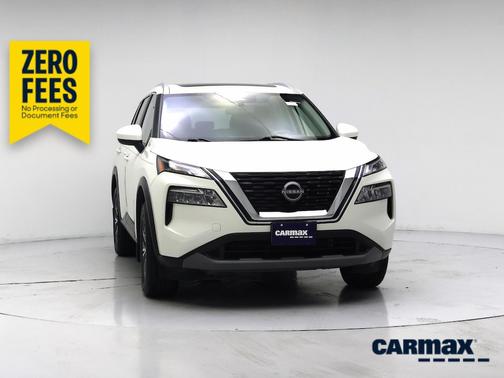 White 2023 Nissan Rogue SV